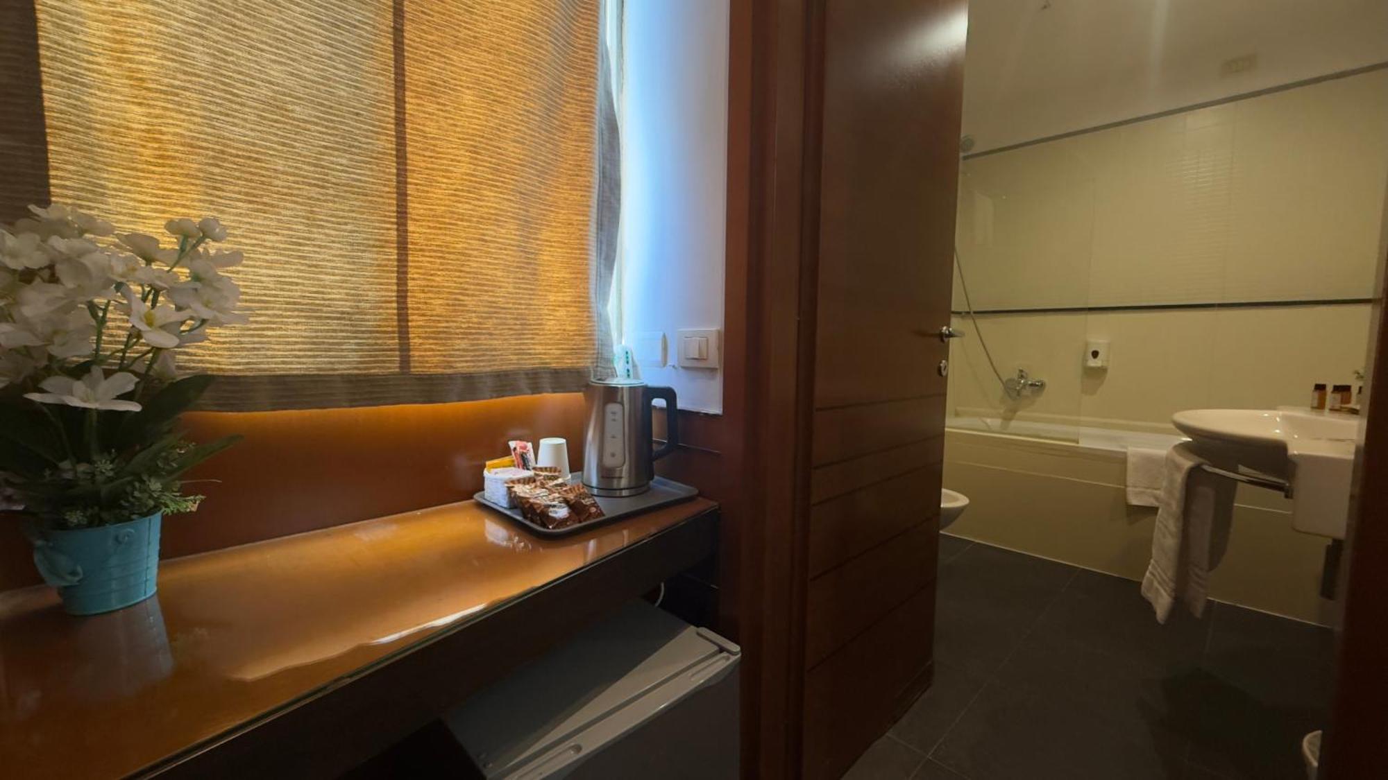 Romalive Hotel Екстер'єр фото